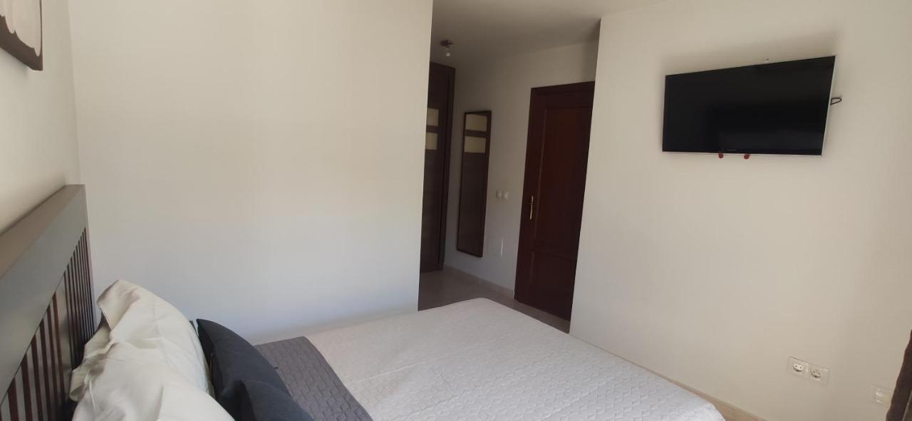 Апартаменти Huelin House Beach And Sun, Con Parking Y A 500 Metros De La Playa Малага Екстер'єр фото